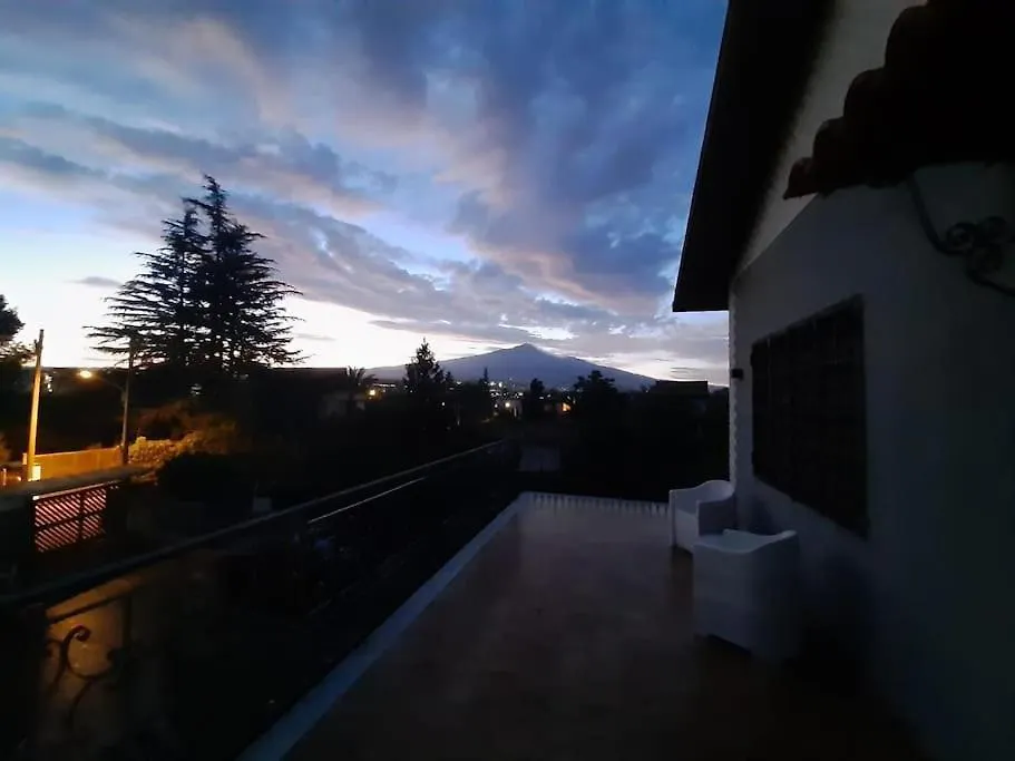 Lapilli Holidays San Giovanni La Punta