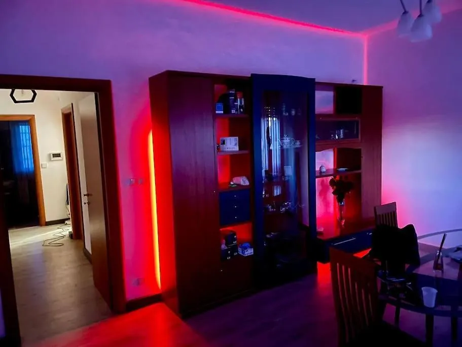 Lapilli Holidays San Giovanni La Punta 0*,